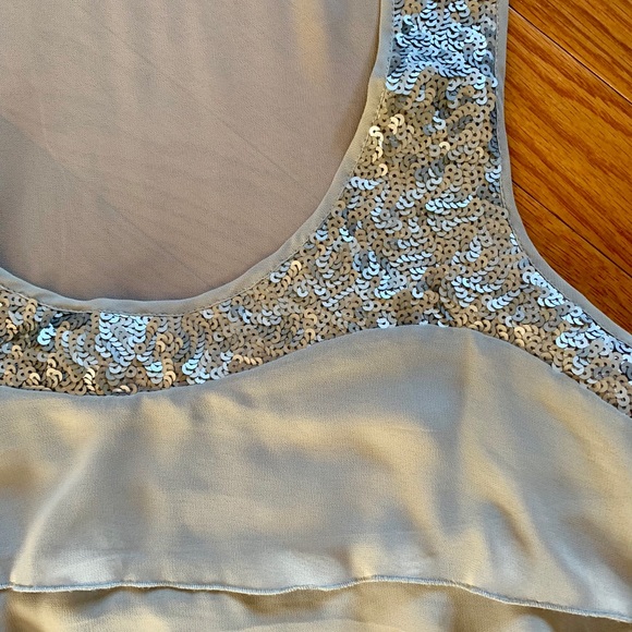 Express Gray Ruffled Tank - Picture 2 of 6